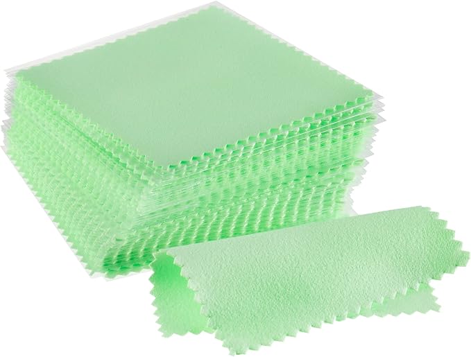 CATIFLIN 100pcs Jewelry Cleaning Cloth, Silver Polishing Cloth Individually Wrapped, Small Jewelry Polishing Cloth for Sterling Silver, Gold, Platinum and More (Green, 3.15" x 3.15")